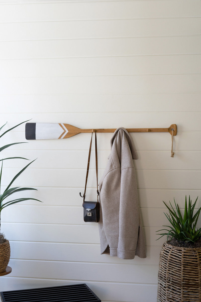 WOODEN PADDLE COAT RACK